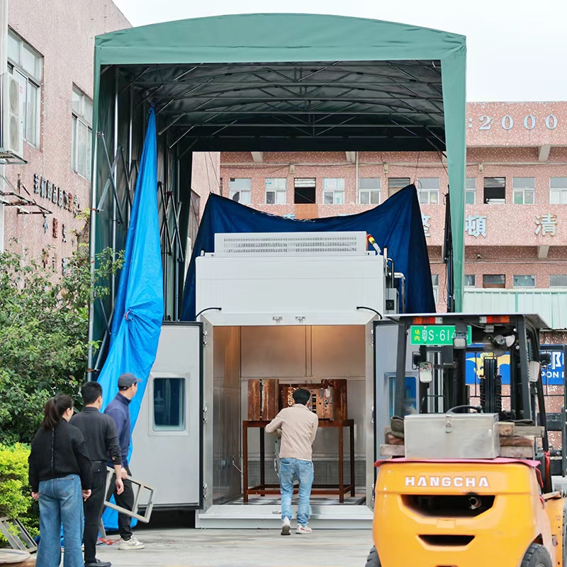 步入式高低溫環(huán)境艙